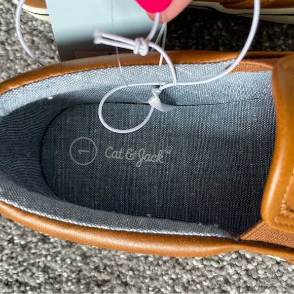 Cat & Jack Boys Tan Slip-On Loafers - Picture 5 of 9